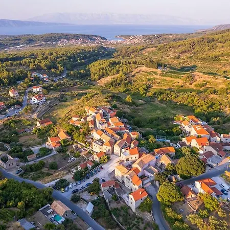 Irma Villa Pitve